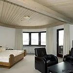 Hotel Garni Roemerhof 3*